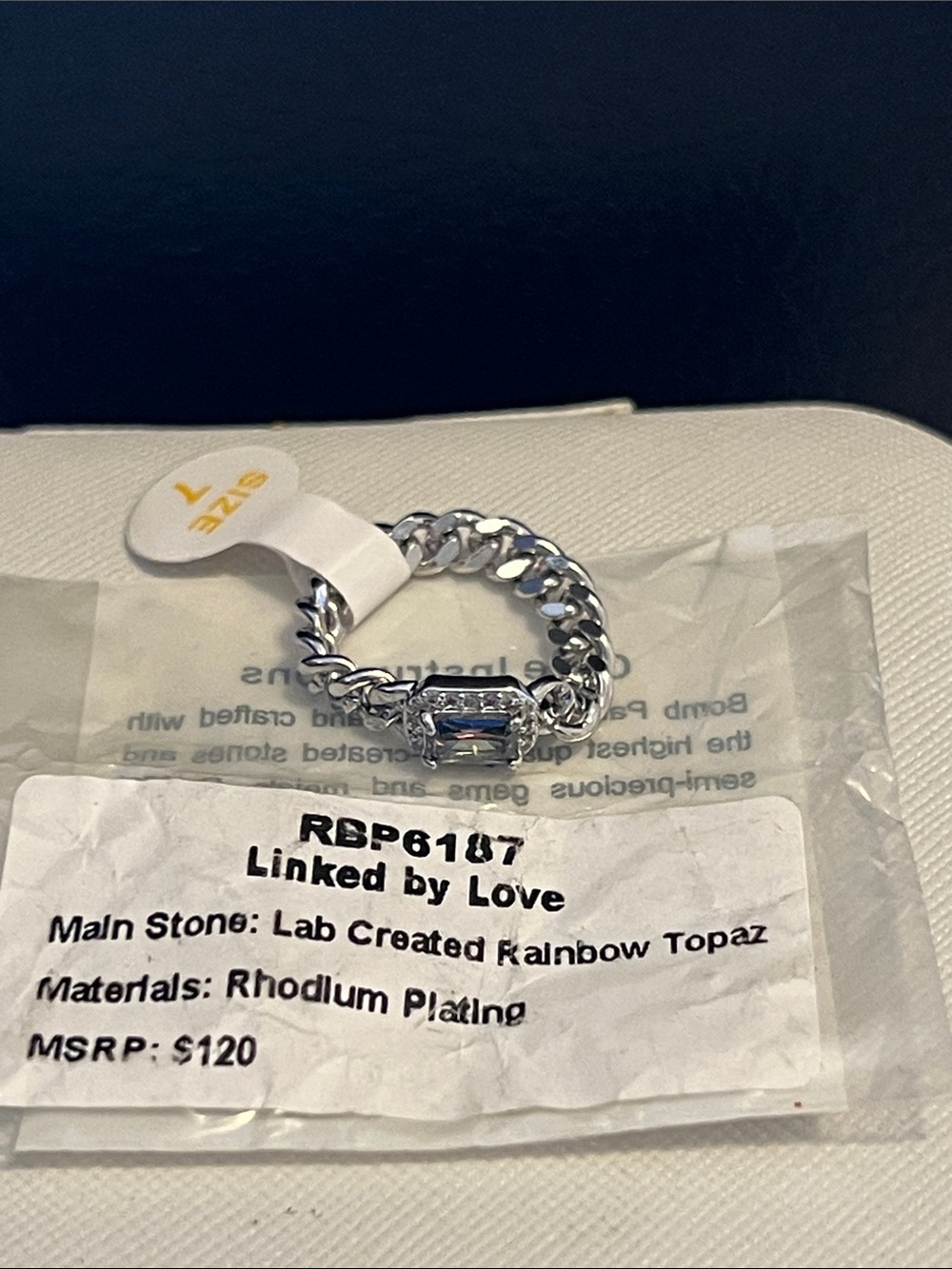 Bomb Party Linked By Love ring